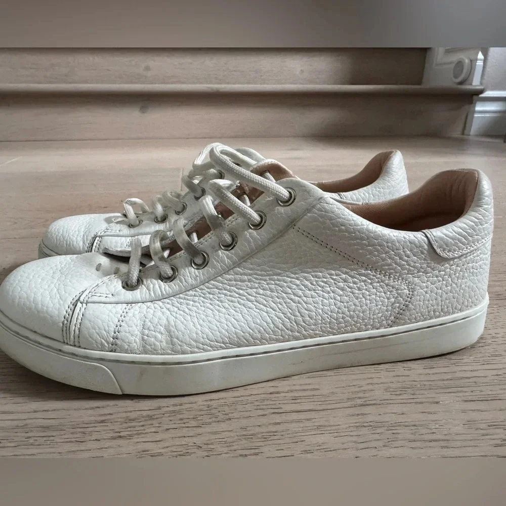 Gianvito Rossi Leather low-top lace up sneakers size 39.5 (woman’s 8.5)